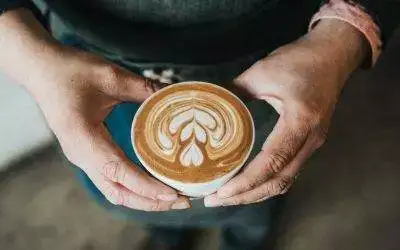 Cómo preparar el café perfecto en una cafetera: Guía paso a paso